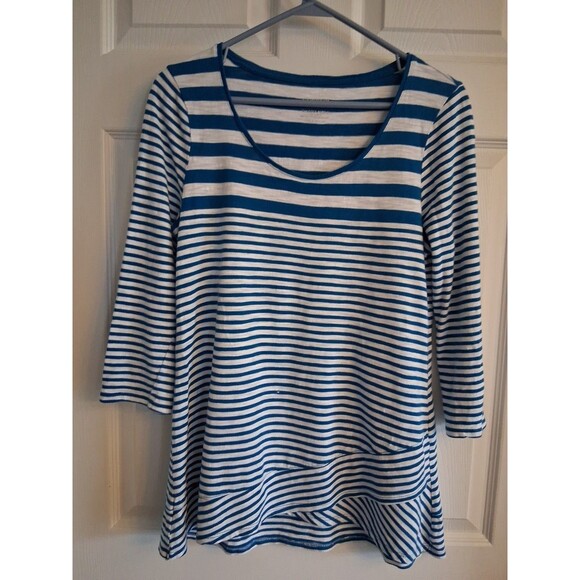 Chico's Tops - Chicos The ULTIMATE Tee Size 0